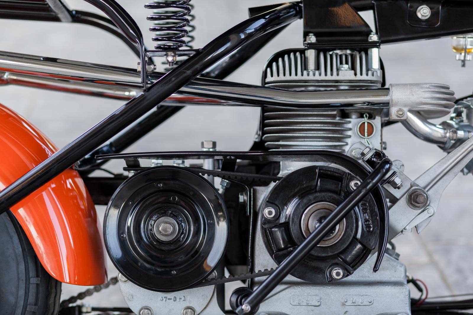 Cushman Motor Scooter Parts guide