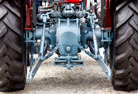 Tractor Pulling Parts guide