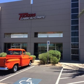 Tuckers Classic Auto Parts Las Vegas guide