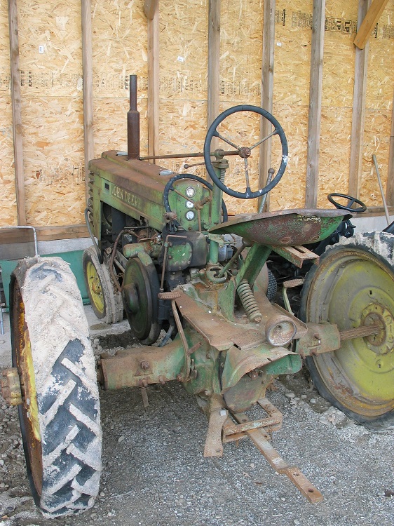 Vintage John Deere Tractor Parts guide