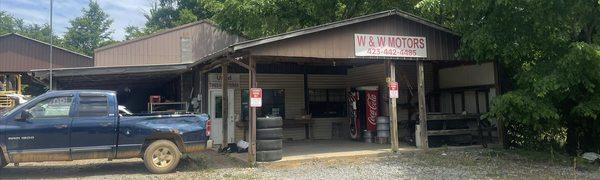 W & W Auto Parts guide